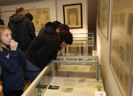 OTVORITEV RAZSTAVE MAKSIMA GASPARIJA 19 FOTO LJUBO VUKELIČ